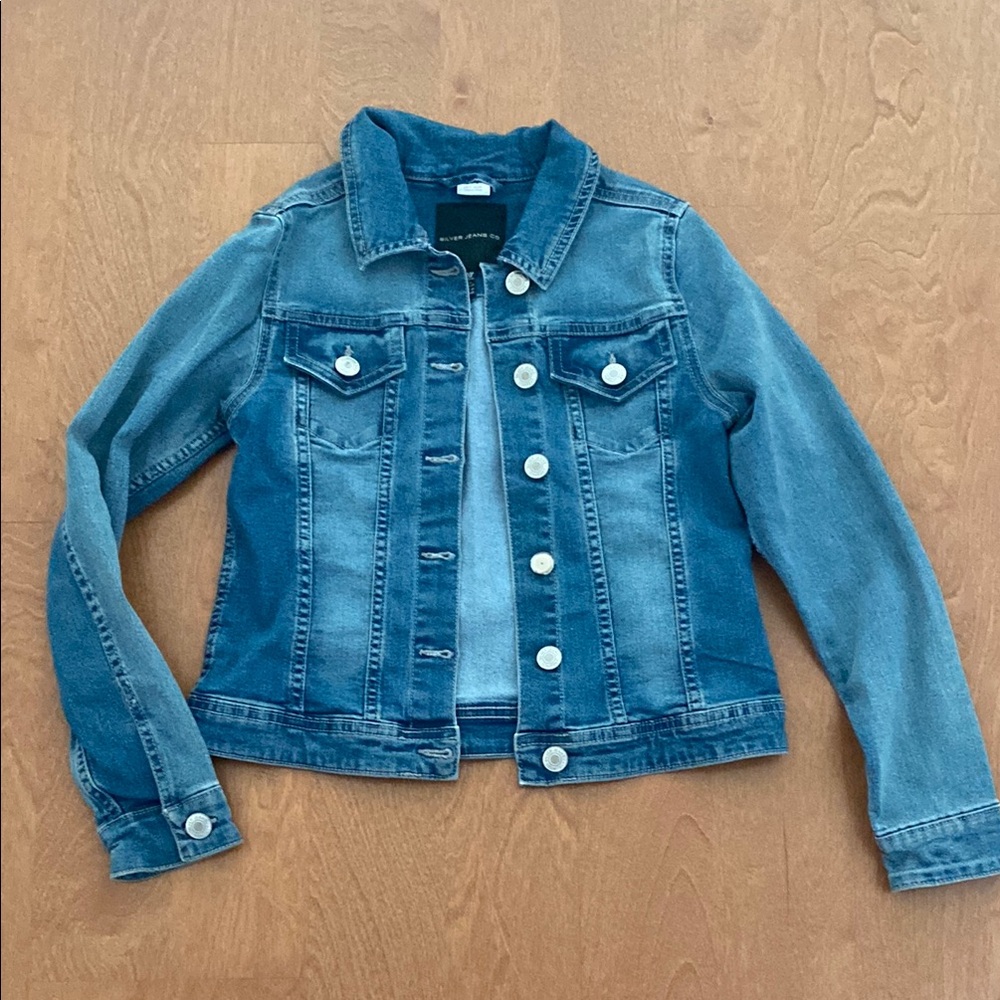 Silver Jeans Blue Jean Jacket Classic Trucker Style
